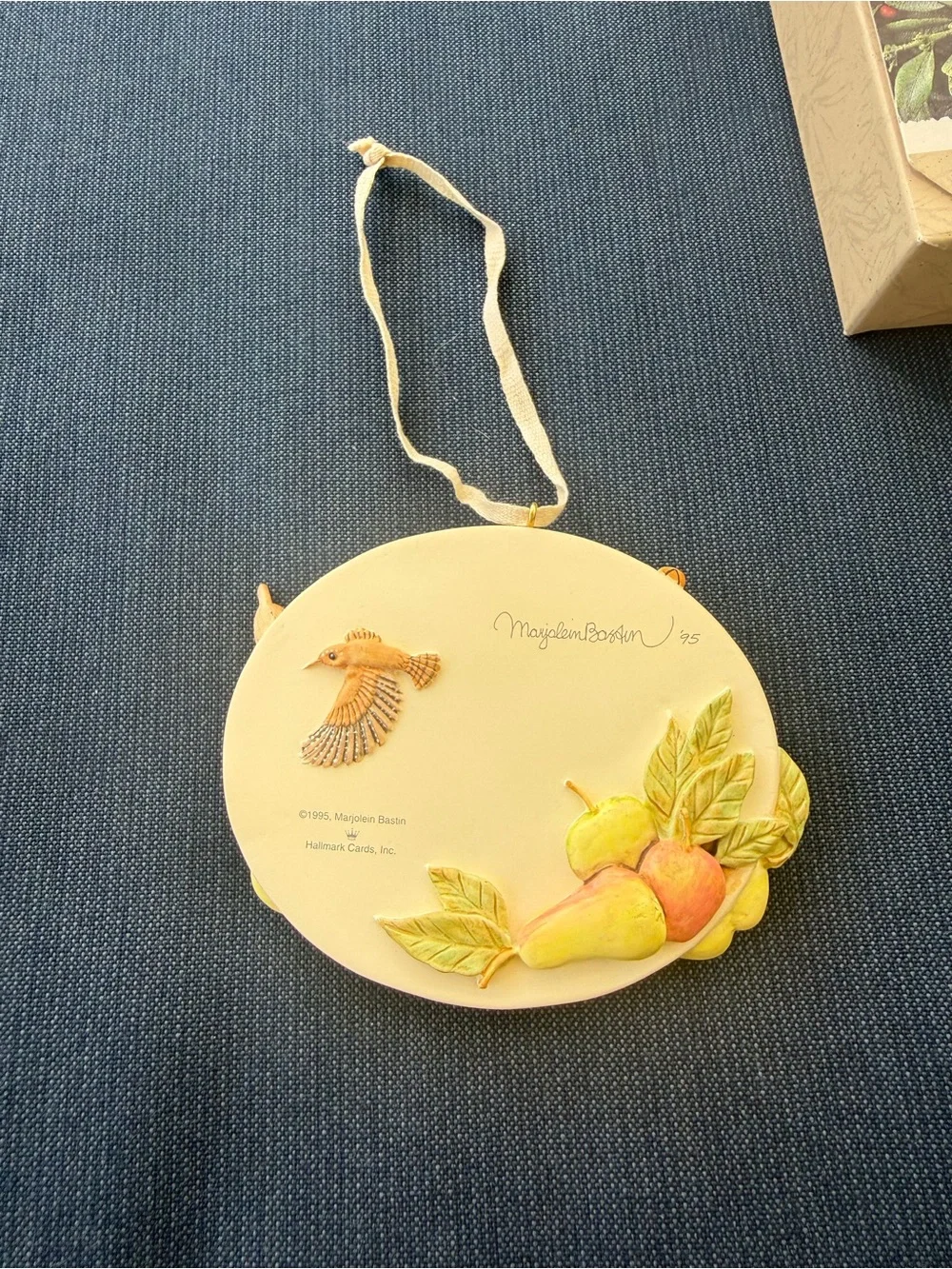 Hallmark marjolein bastin